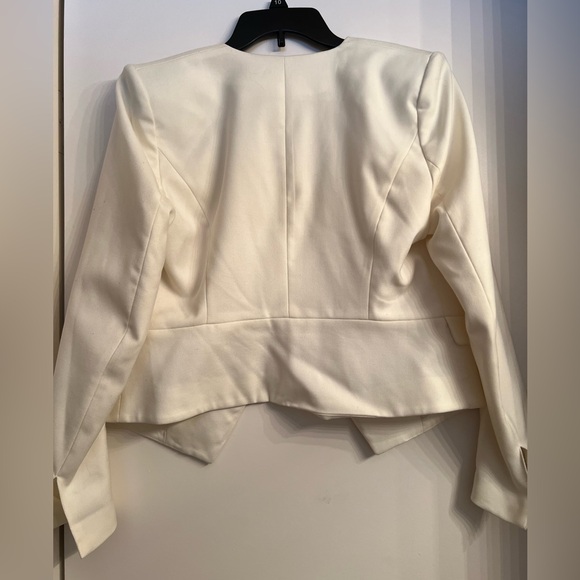 H&M Cream Blazer - Picture 3 of 3